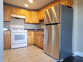 39 E 39th St in Paterson, NJ - Building Photo - Building Photo