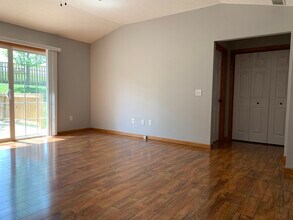 1209 W. Aspen Ct., Unit 1209 Asoen in Bloomington, IN - Building Photo - Building Photo