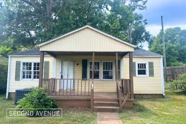 property at 2726 19th St N