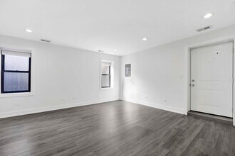 3648 S Paulina St in Chicago, IL - Building Photo - Building Photo