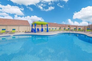 Olive Tree Apartments in Hesperia, CA - Building Photo