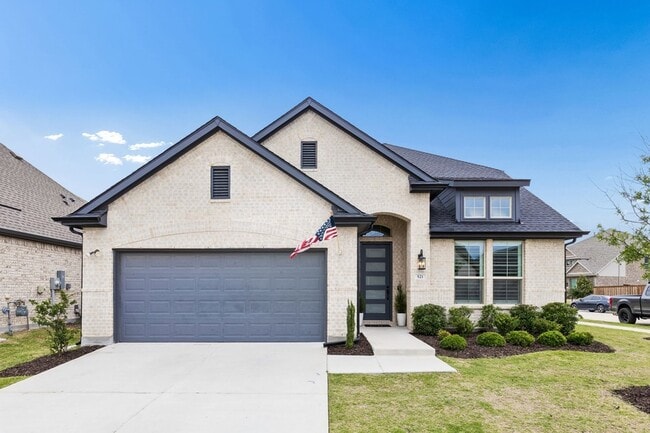 property at 521 Remington Rd