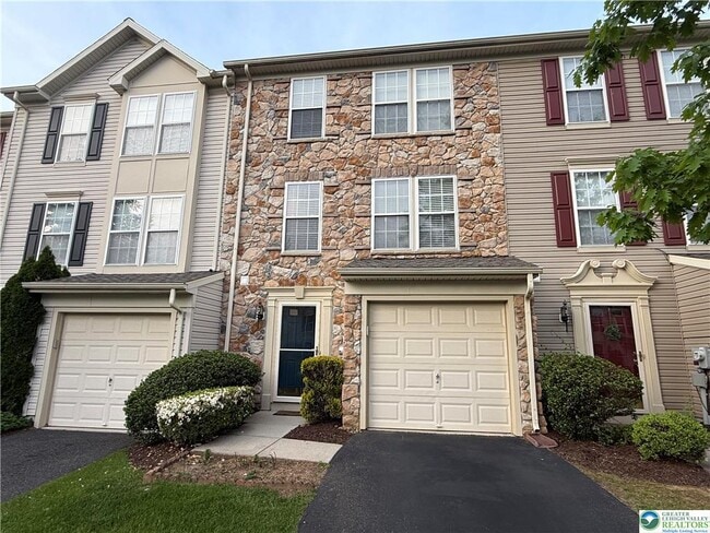 property at 4539 Jasmine Dr