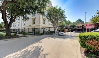 3501 Chenevert St in Houston, TX - Building Photo