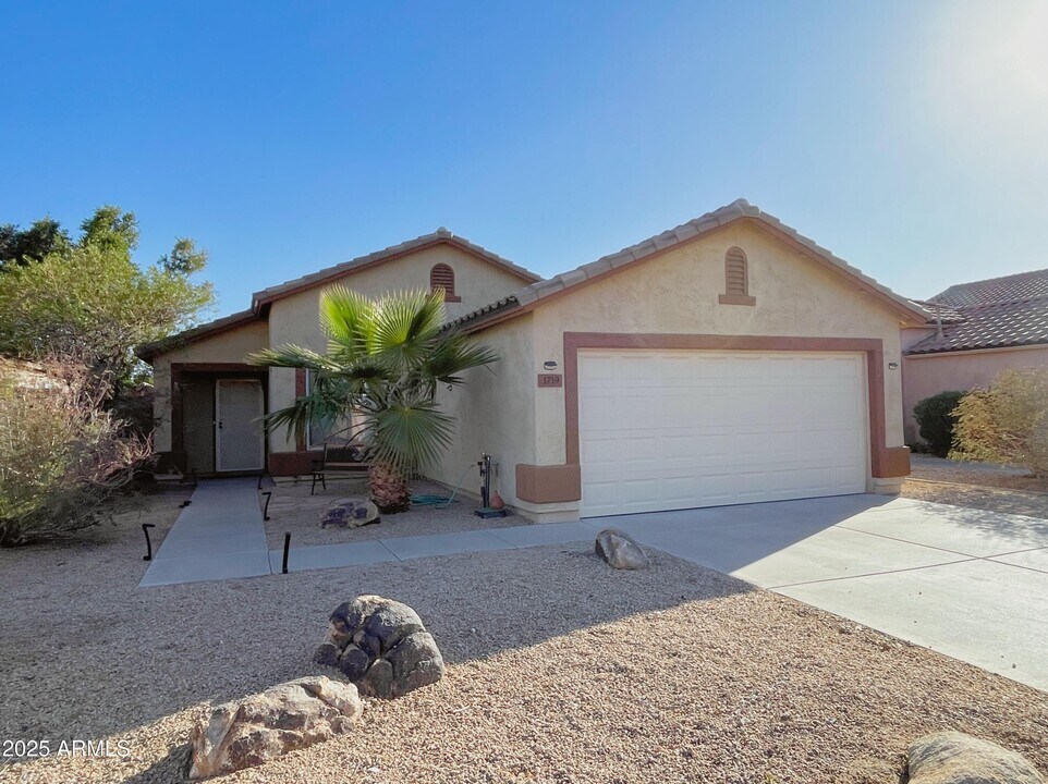 1719 W Muirwood Dr in Phoenix, AZ - Building Photo