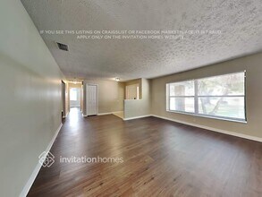 906 Belle Timbre Ave in Brandon, FL - Building Photo - Building Photo