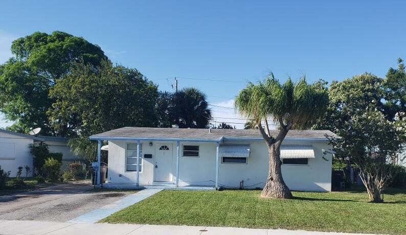1423 7th St in West Palm Beach, FL - Building Photo