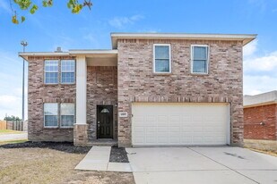 6509 Longleaf Ln in Denton, TX - Building Photo