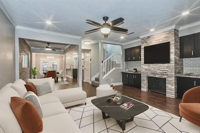 3756 Vitruvian Way in Addison, TX - Building Photo