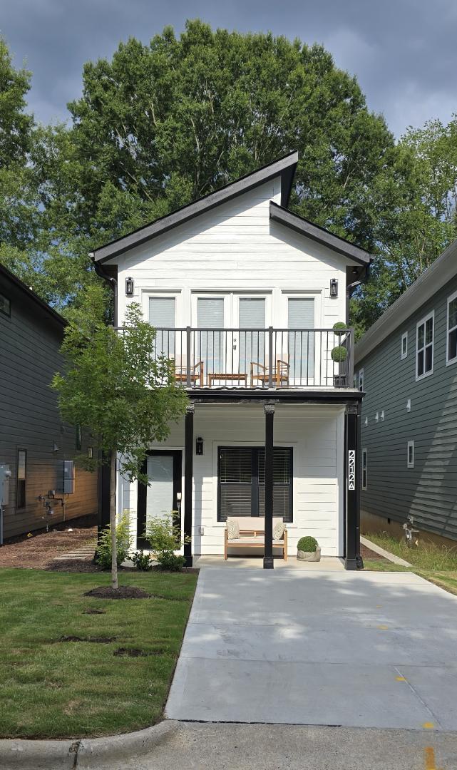 property at 2212 Edwin Ave