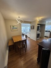 18 Ocean St, Unit # 11 in South Portland, ME - Building Photo - Building Photo