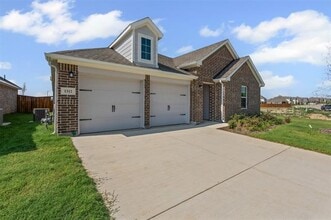 1312 Water Canna Dr in Northlake, TX - Building Photo - Building Photo