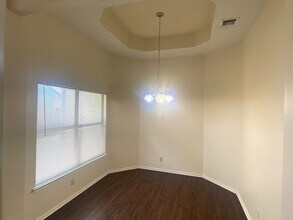 6814 Flaming Ridge Dr in Converse, TX - Building Photo - Building Photo