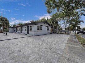 338 Walton Blvd in West Palm Beach, FL - Building Photo