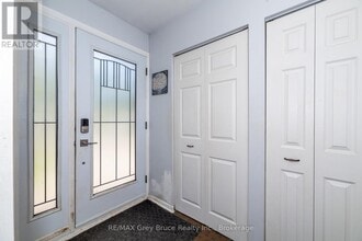 206 6th Ave E in Owen Sound, ON - Building Photo - Building Photo