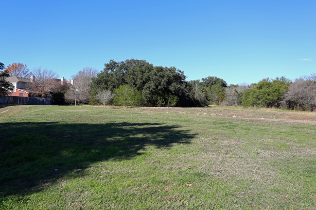 Apartamentos Alquiler en West Oak Hill, TX