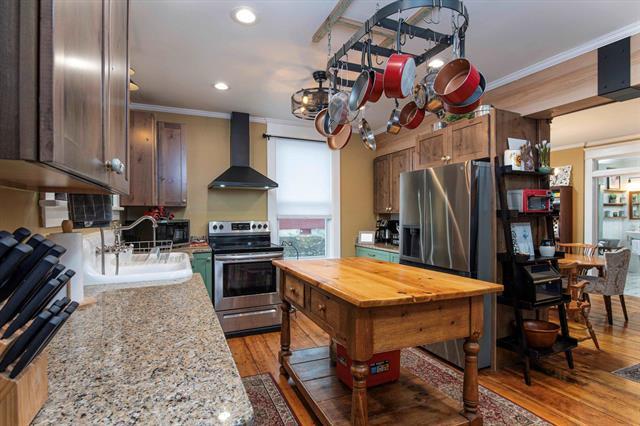 property at 663 Depot St