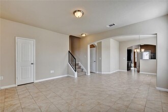 418 Crater Lake Dr in Pflugerville, TX - Building Photo - Building Photo