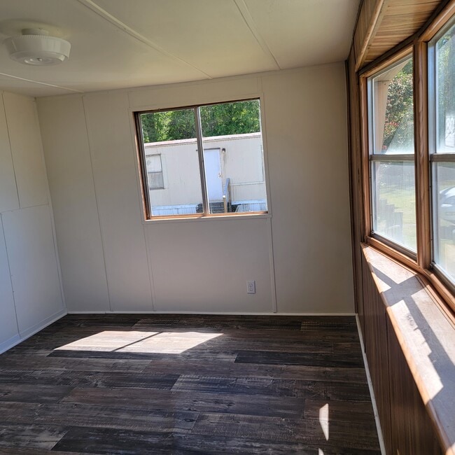 8582 Rye Patch Rd in Ludowici, GA - Building Photo - Building Photo