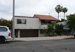 3793 Centre St in San Diego, CA - Building Photo - Building Photo