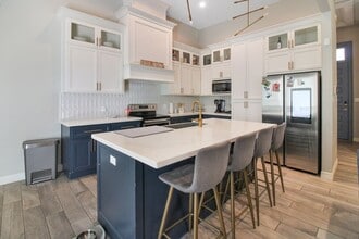 4005 Water Lily Ave in McAllen, TX - Building Photo - Building Photo