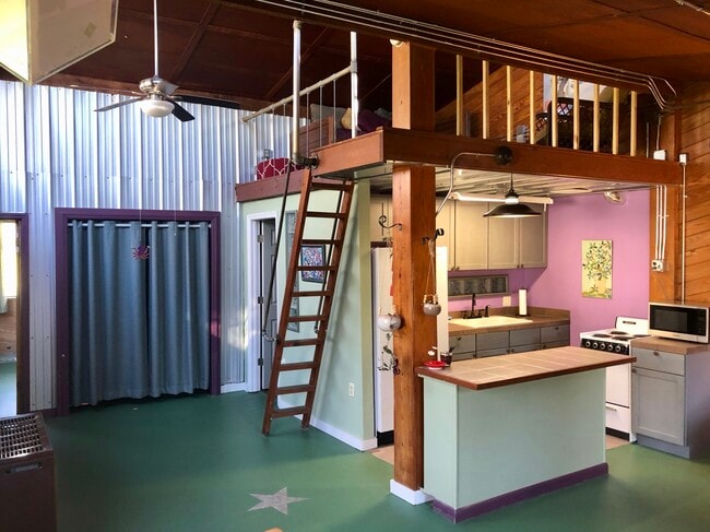 432 Selma Rd in Montevallo, AL - Building Photo - Building Photo