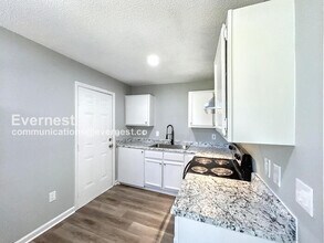 5014 Shubert Cove in Memphis, TN - Building Photo - Building Photo