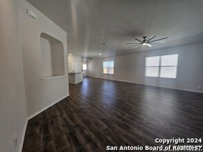 8110 Chestnut Blue in Converse, TX - Building Photo - Building Photo