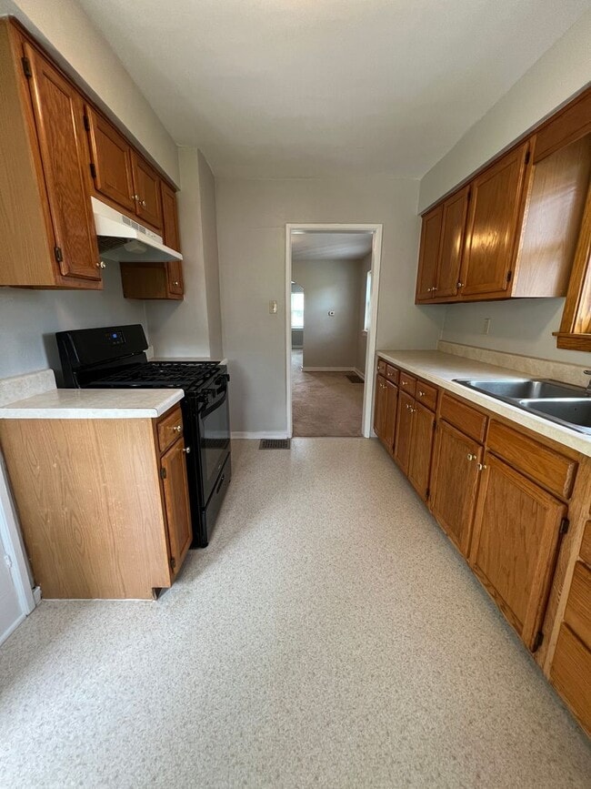 1257 W 6th St in Erie, PA - Building Photo - Building Photo