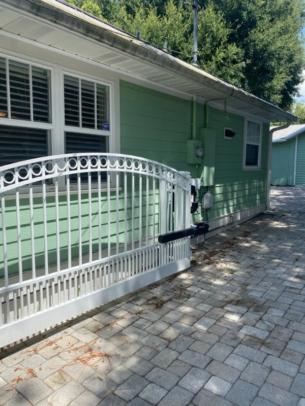 431 E 9th Ave in Mount Dora, FL - Building Photo - Building Photo