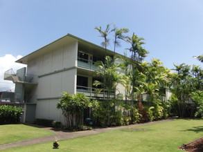 Laau Gardens in Honolulu, HI - Building Photo - Building Photo