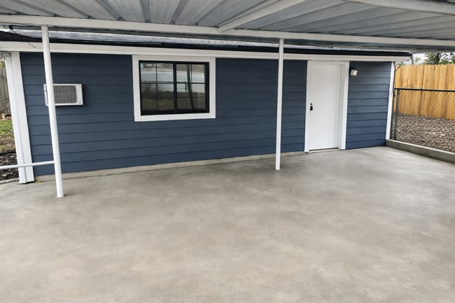 property at 105 E Bond St