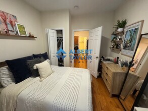 58 Medford St, Unit 1 in Somerville, MA - Foto de edificio - Building Photo