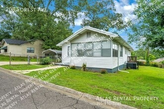 208 Forest Ave in Adamsville, AL - Building Photo - Building Photo
