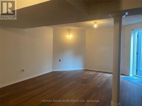 35 Meekings Dr in Ajax, ON - Building Photo - Building Photo