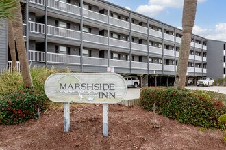 Marshside Inn in Murrells Inlet, SC - Foto de edificio - Building Photo