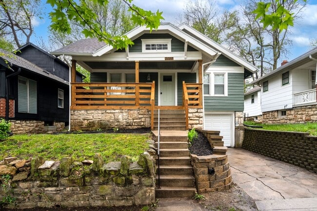 property at 2027 E Gregory Blvd