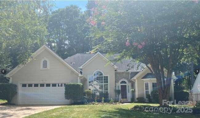 9114 Strattonville Ct