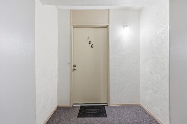 6530 Delmonico Dr in Colorado Springs, CO - Building Photo - Building Photo