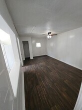 1408 W Morton St in Denison, TX - Foto de edificio - Building Photo