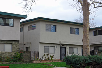 2247 2nd Ave in Sacramento, CA - Building Photo - Building Photo