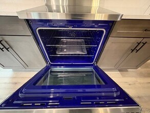 69 Syracuse St in Baldwinsville, NY - Foto de edificio - Building Photo