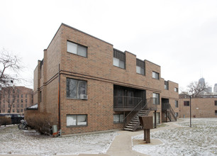 Evergreen Terrace Apartments in Chicago, IL - Building Photo - Building Photo