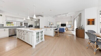 50 Osborne Ln in East Hampton, NY - Building Photo - Building Photo