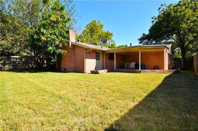 508 Worcester Way in Richardson, TX - Building Photo - Building Photo