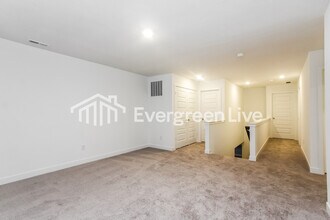 941 Penrose Pl in Danville, IN - Building Photo - Building Photo