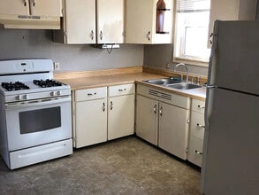 401 N Lucas St in Maryville, IL - Building Photo - Building Photo