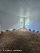 240 Grove St in Clarks Summit, PA - Building Photo - Building Photo