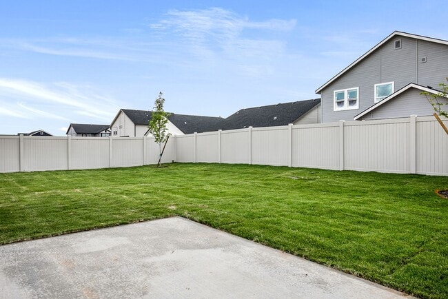 677 E Taper St in Kuna, ID - Building Photo - Building Photo