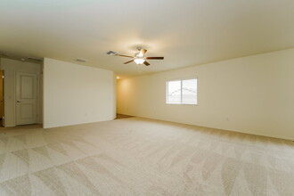 12946 N Ong Dr in Marana, AZ - Building Photo - Building Photo